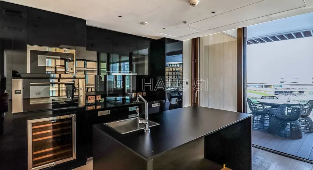 apartment sale in bvlgari residences