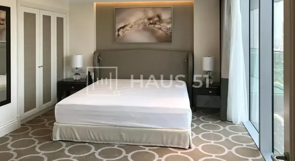 Apartment In The Address Blvd Sky Collection