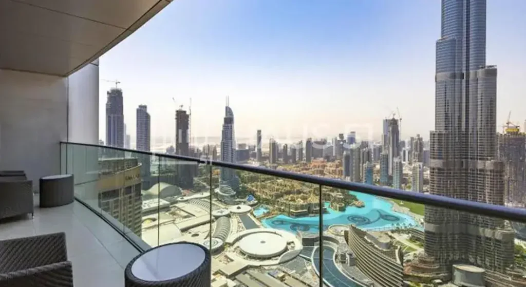 Apartment In The Address Blvd Sky Collection -9