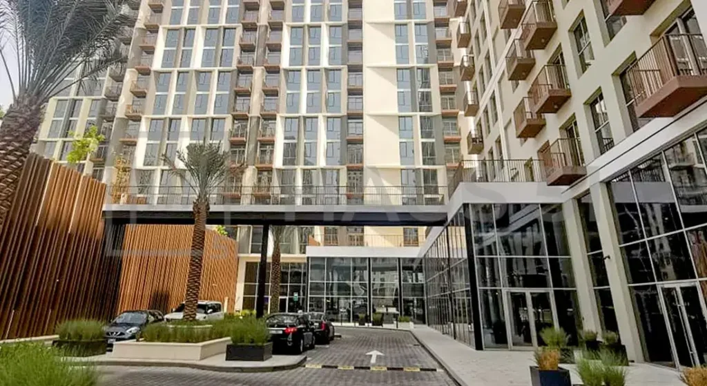 Apartment for Rent in Collective 20-12