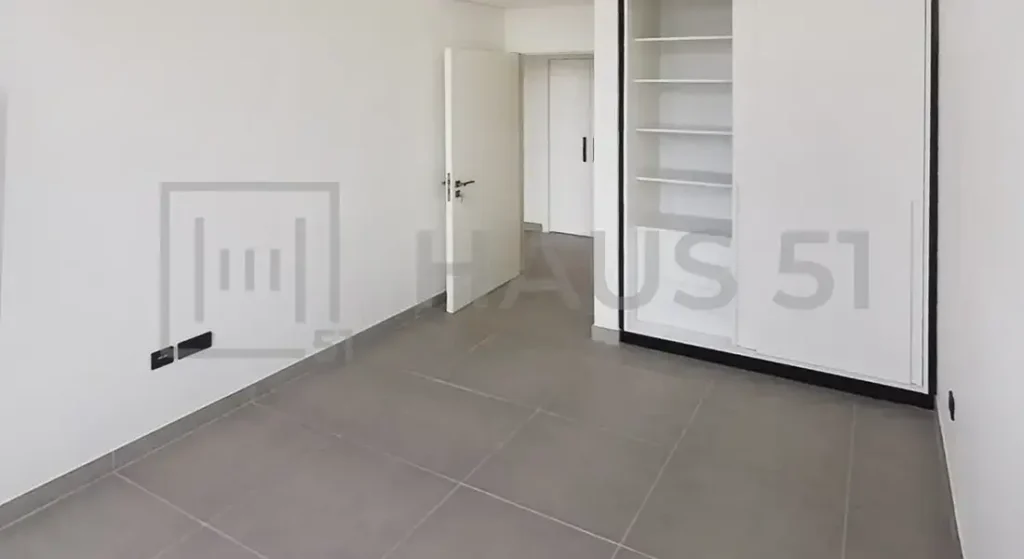 Apartment for Rent in Collective 20-5