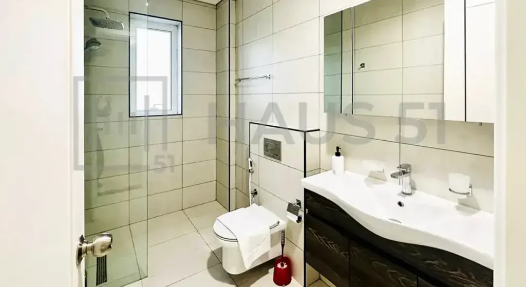 Jumeirah-village-triangle-rent-12