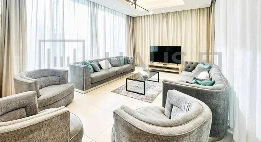 Jumeirah-village-triangle-rent-3