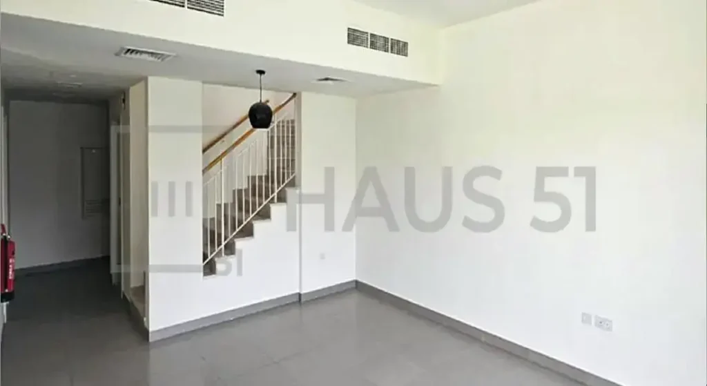 Villa for-rent-maple-1-gho-5