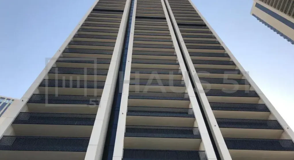 Apartment for Sale in Creek Gate Tower 1-15