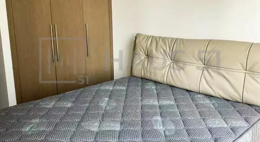 Apartment for Sale in Creek Gate Tower 1-5