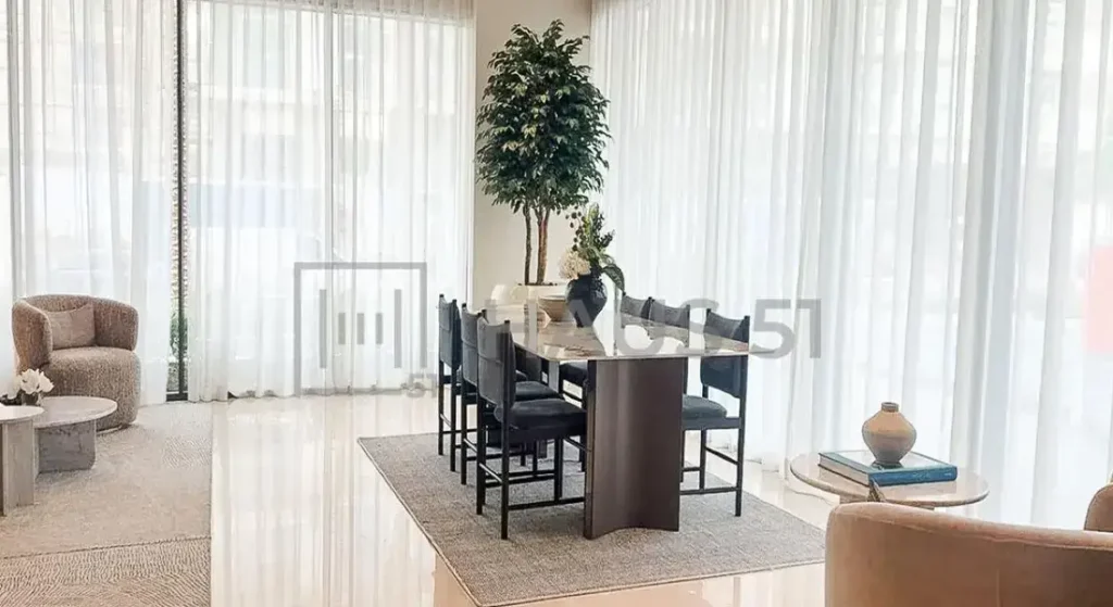 Apartment for Sale in Seagate Building 1-7