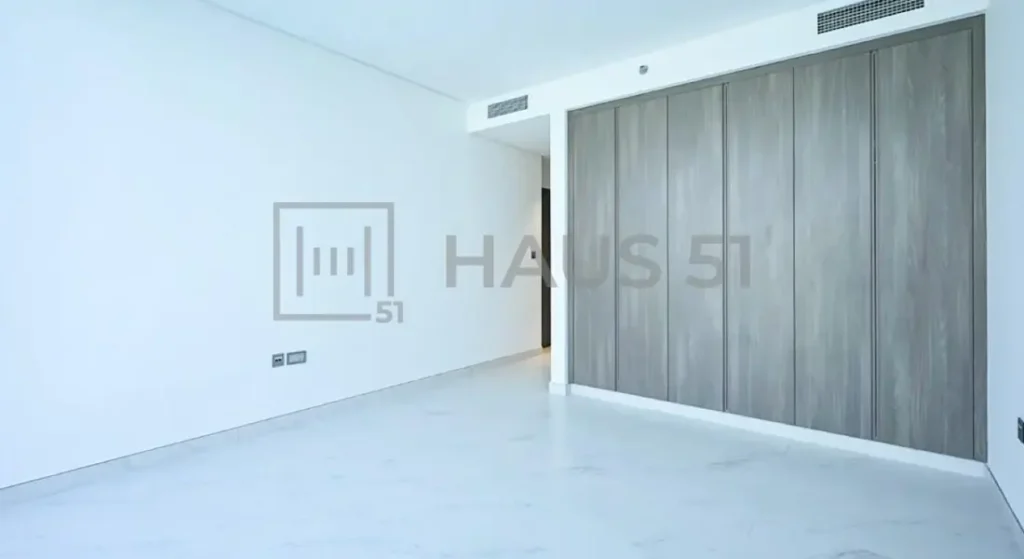 District-One-MBR-sale-lulu-6