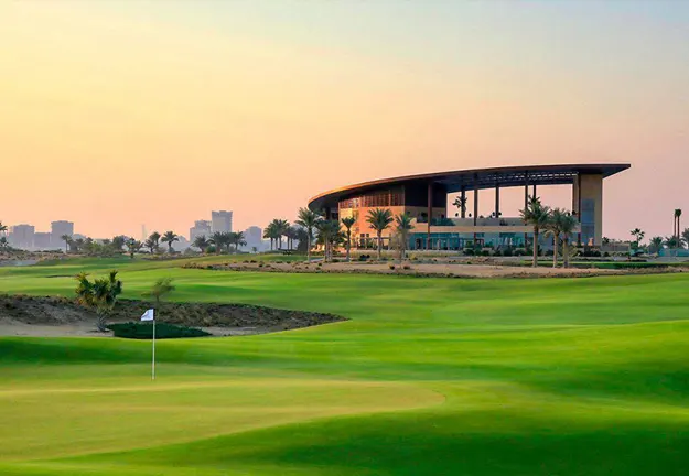 Dubai Golf Courses and Communities 2026