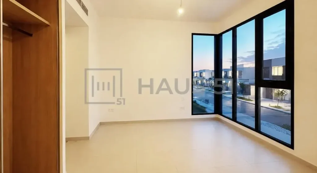 Jebel-ali-village-rental-villa-7