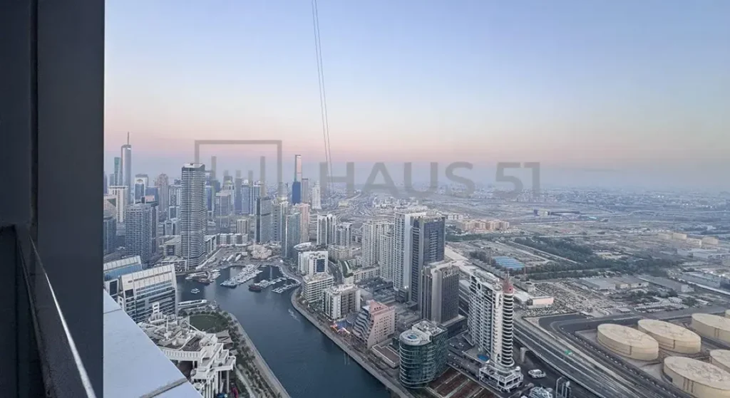 Apartment for sale in Jumeirah Gate Tower 2-11